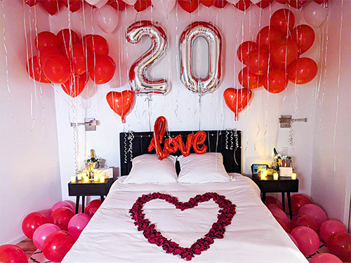 Romantic Hotel Room Decoration Service