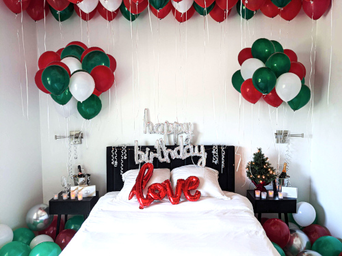 The Christmas Birthday with Love Room Decoration